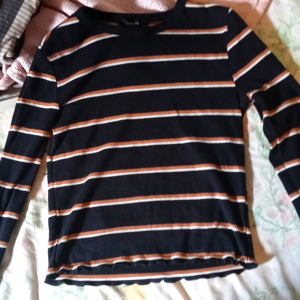 Forever 21, Small